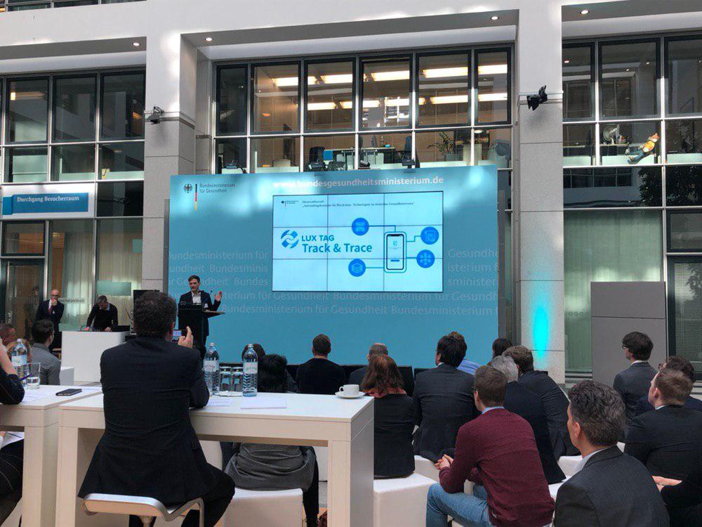 LuxTag pitches at the German Ministry of Health’s competition