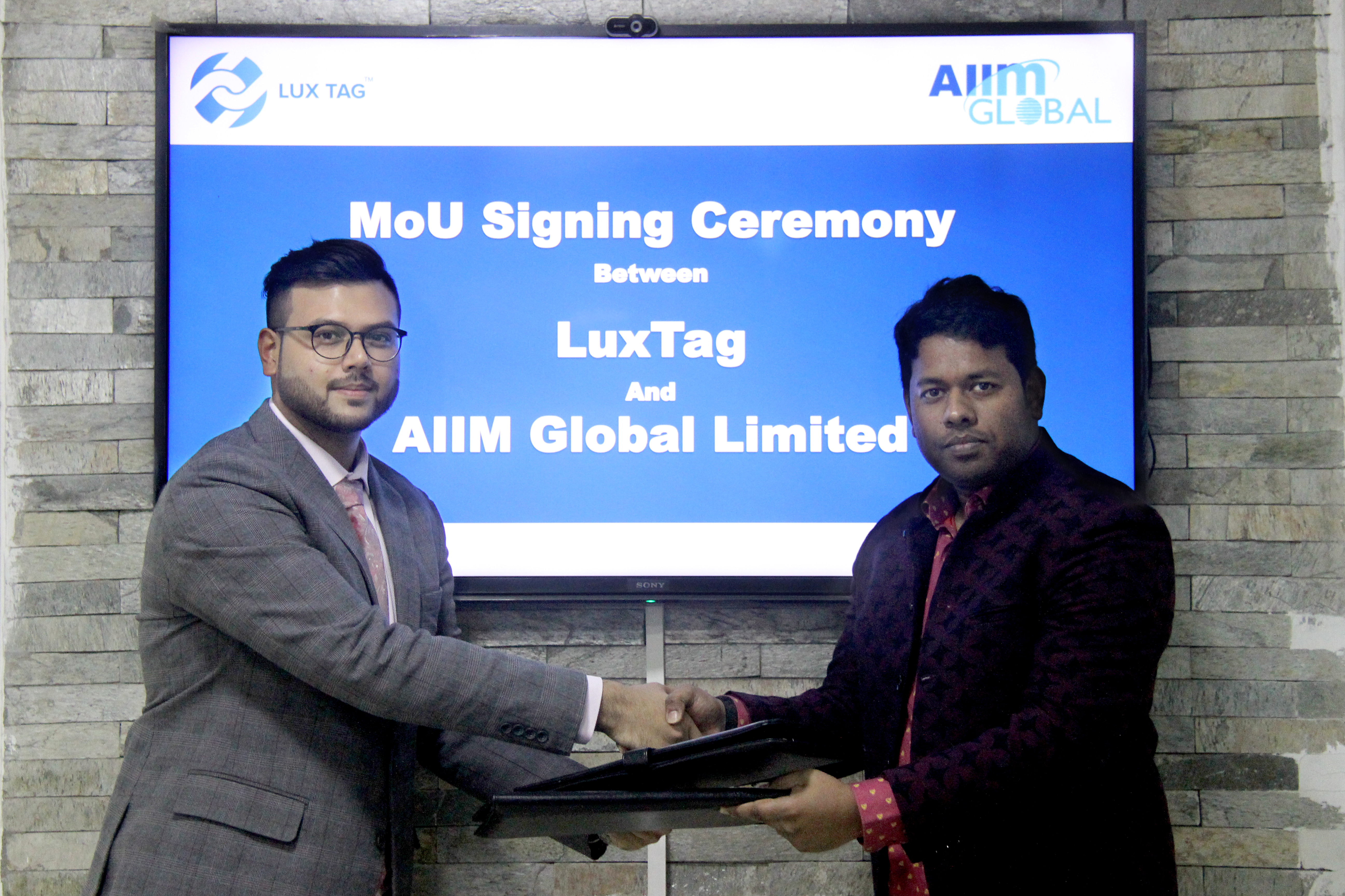 AIIM Global partners with LuxTag to introduce Blockchain Technology in Bangladesh